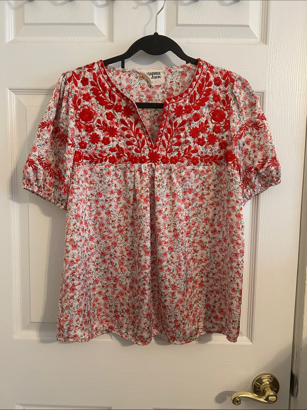 Savanna Jane Floral Embroidered Blouse Sz Small